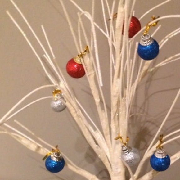 Tabletop tree Led tree Twig tree with lights ornaments  battery operated - Picture 4 of 4